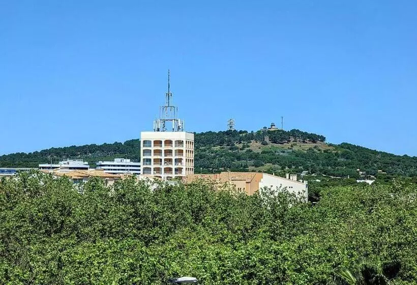 Appartement Proche Port Et Mer Avec Wifi Et Climatisation