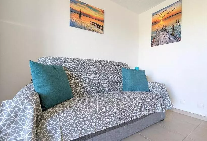 Appartement Proche Port Et Mer Avec Wifi Et Climatisation