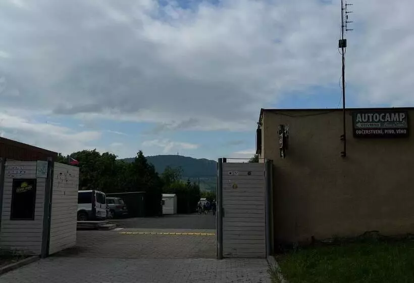 Autocamp Free Star   Mobilheimy