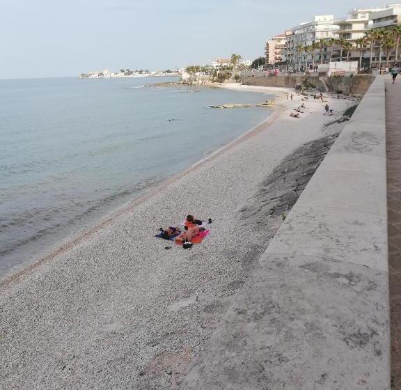 تختخواب و صبحانه Antico Molino