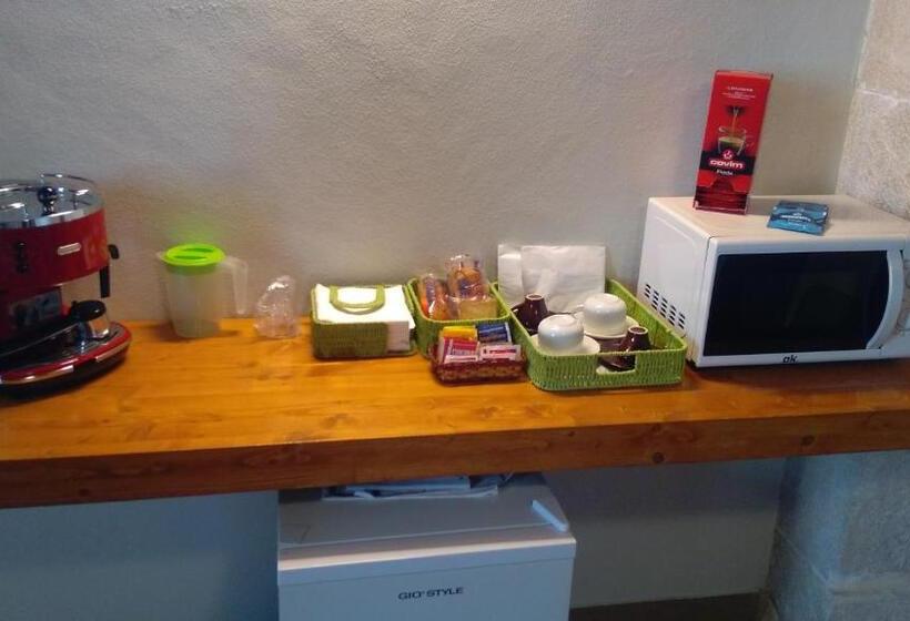 تختخواب و صبحانه Antico Molino