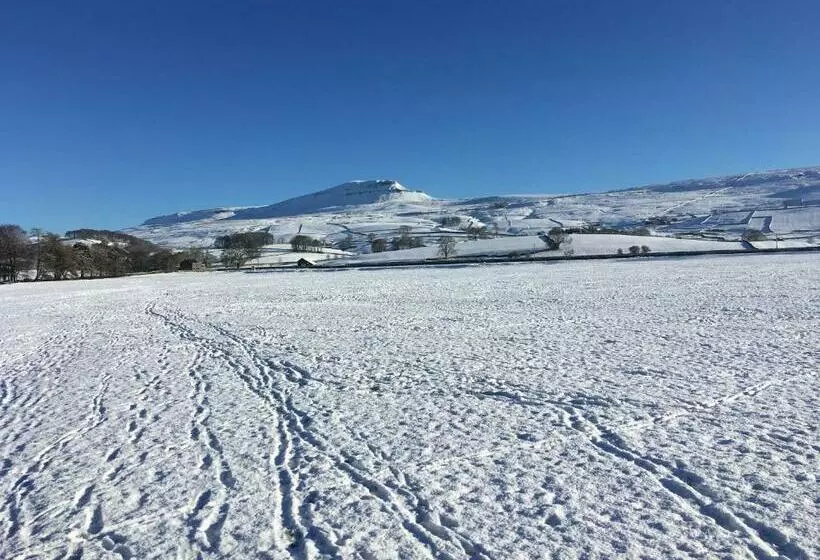Aamiaismajoitus (B&B) Broad Croft House