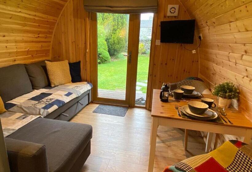 مبيت وإفطار Broad Croft House