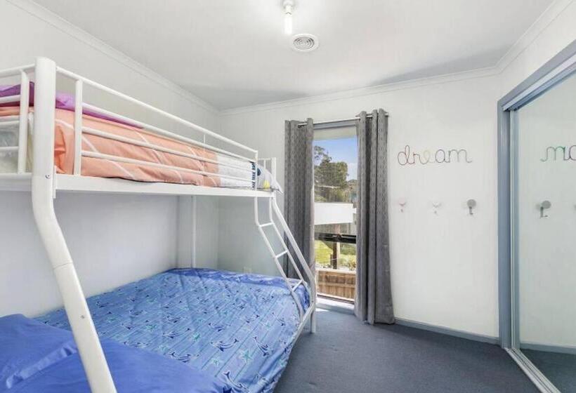 Enormous Torquay Beach Lodge 3 Mins To Beach