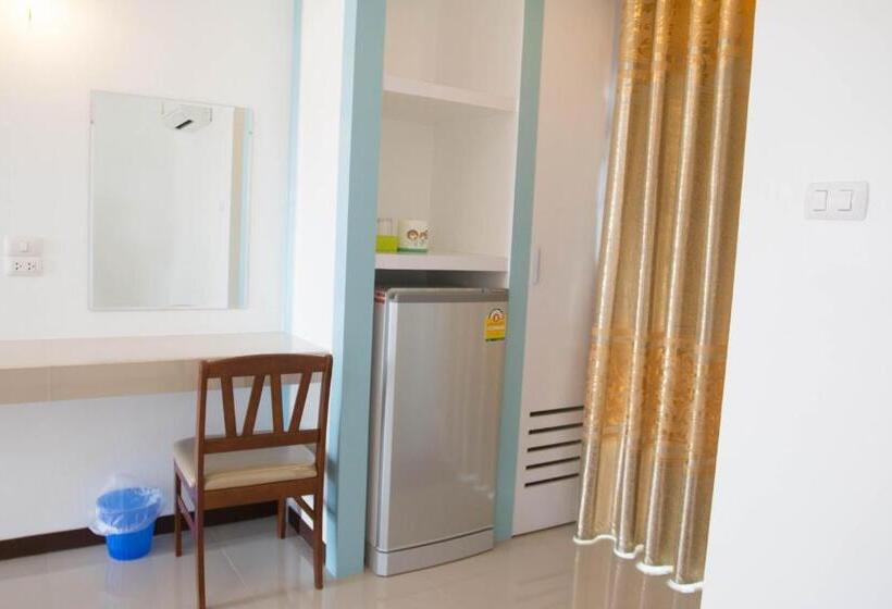 هتل Grand Place Resort