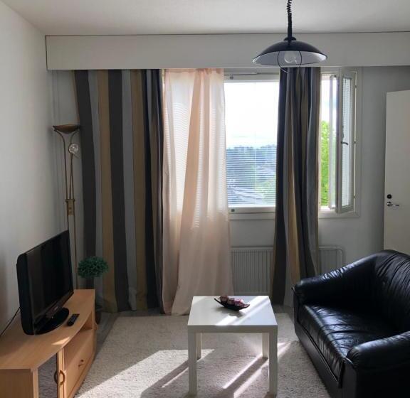 Lovely Apartment Within Walking Distance  Centre