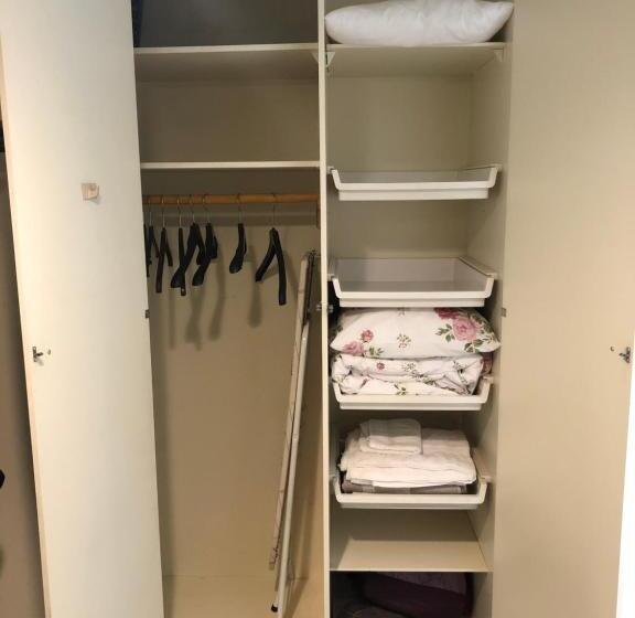 Lovely Apartment Within Walking Distance  Centre