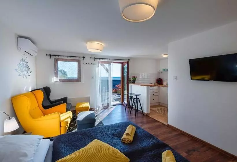 Majatalo Borárium Vendégházak   Zen Gő Ház