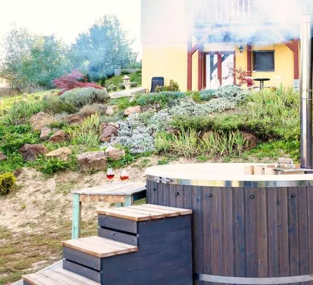 Majatalo Borárium Vendégházak   Zen Gő Ház