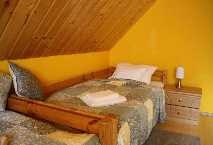پانسیون Kedvenc Vendégház