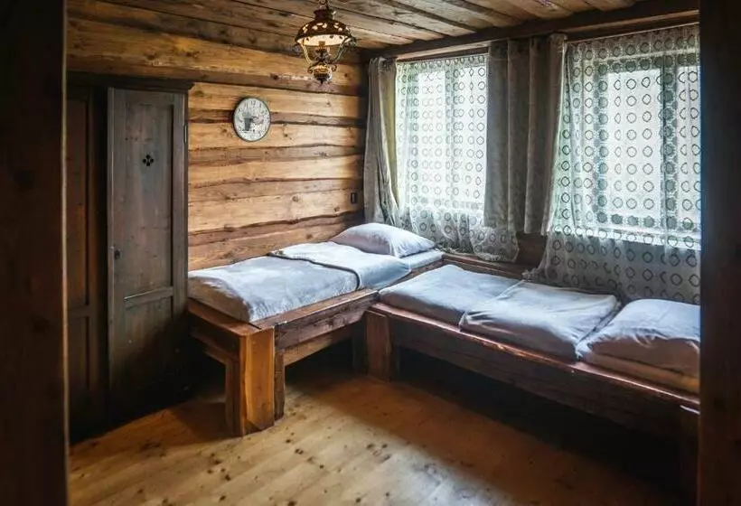 Majatalo Penzion Sklípek