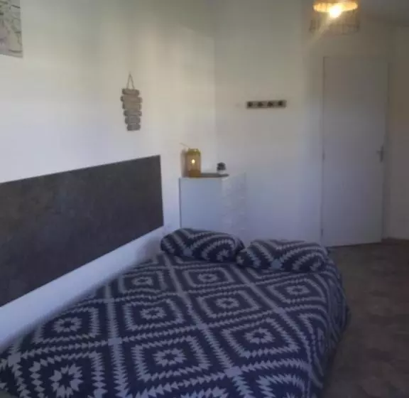 Pétale De Roz Au Pied Du Mont Saint Michel