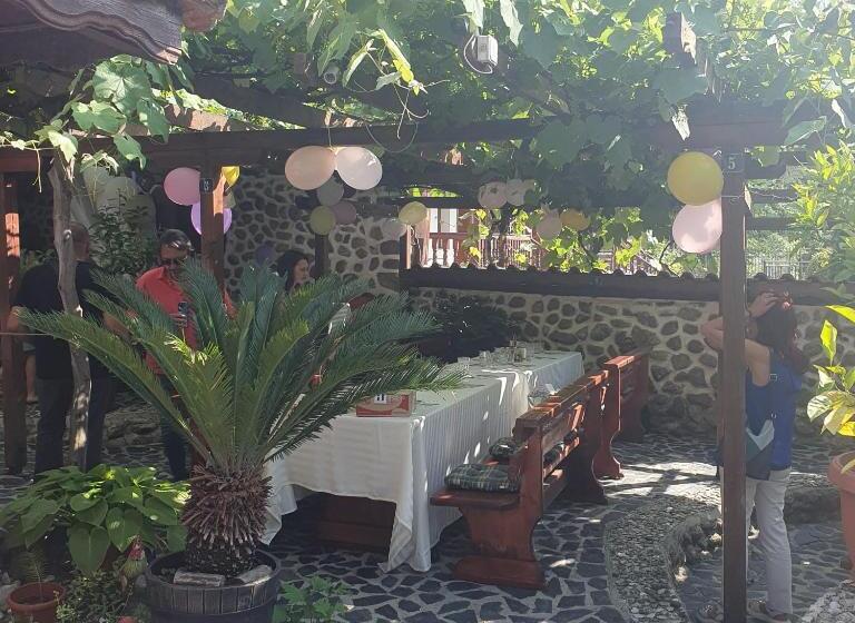 渡假胜地  комплекс рожена, хотел, хотелски комплекс рожена