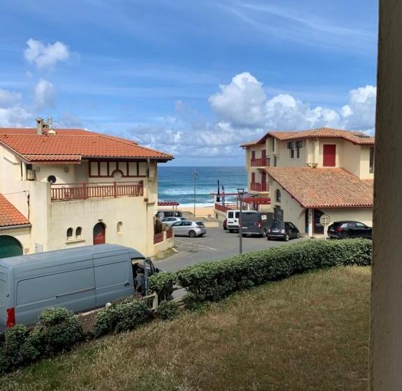 Superbe Appartement Avec Parking Gratuit Sur Place