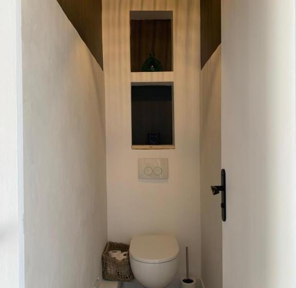 Superbe Appartement Avec Parking Gratuit Sur Place