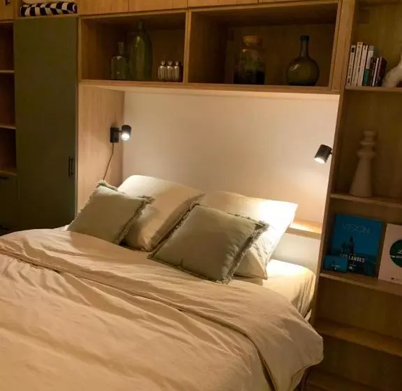 Superbe Appartement Avec Parking Gratuit Sur Place