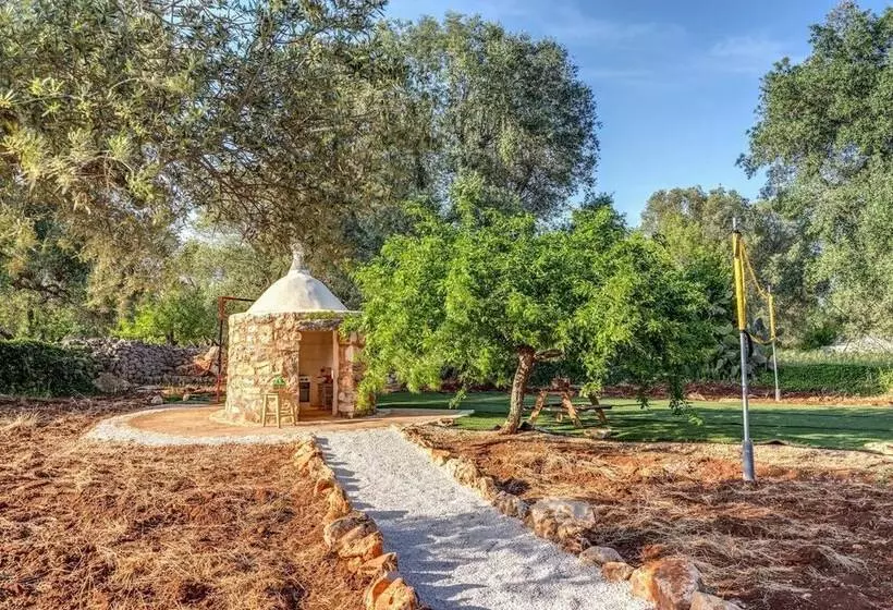 Trulli Cicale E Olive