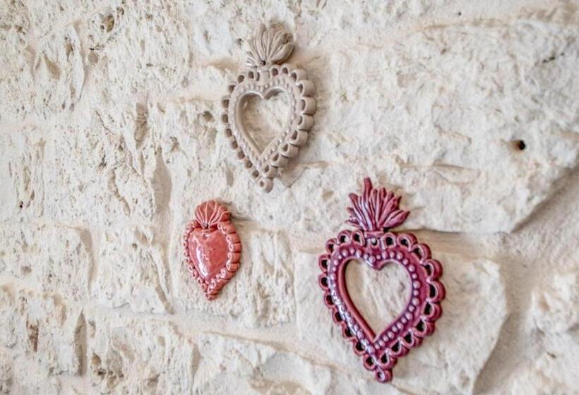 Trulli Cicale E Olive