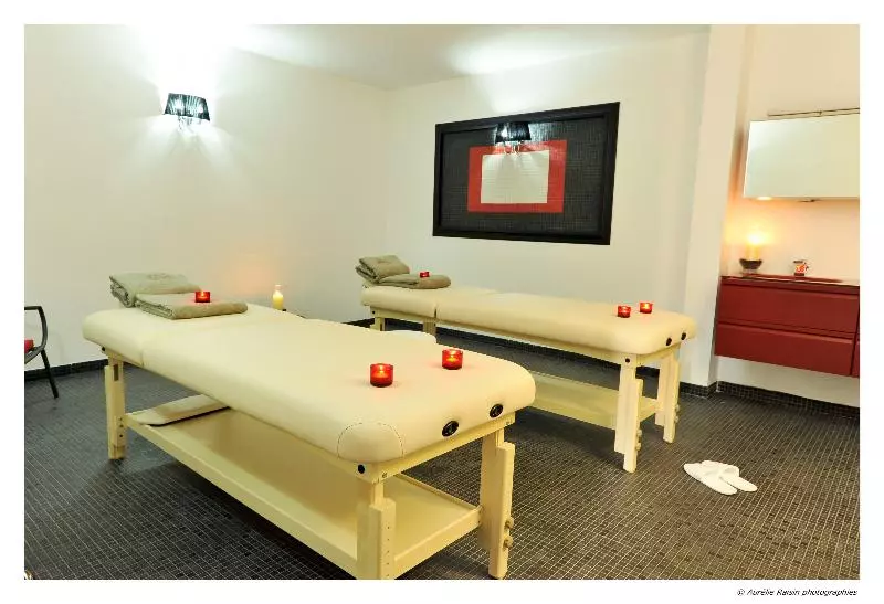 酒店 Hôtel Liberata & Spa