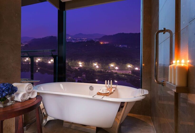 Doubletree By Hilton Hotel Guangzhou   Science City