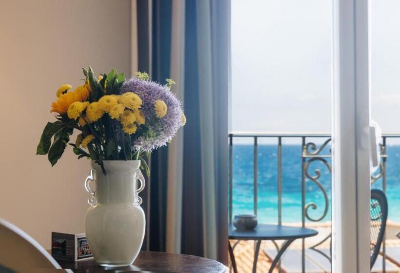 هتل Hôtel Liberata & Spa