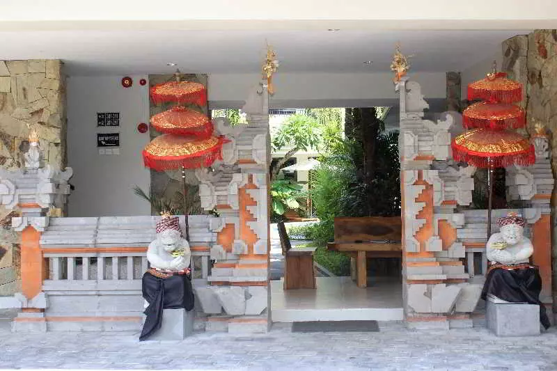 هتل Manggar Indonesia