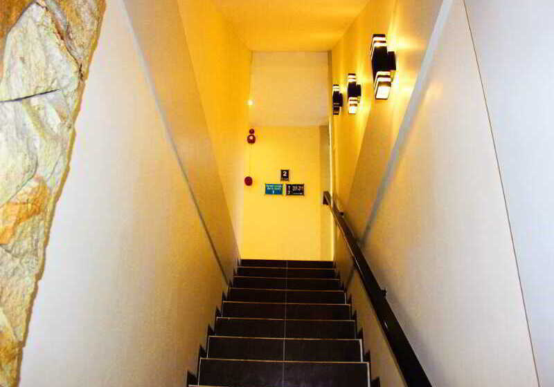 فندق Manggar Indonesia