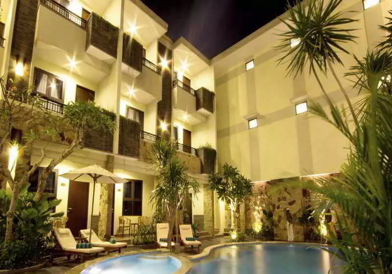 هتل Manggar Indonesia