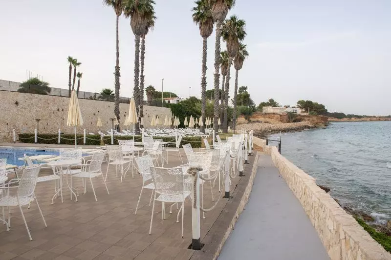 בית מלון כפרי President Sea Palace