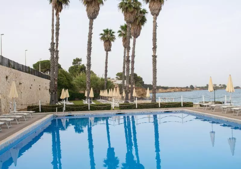 בית מלון כפרי President Sea Palace