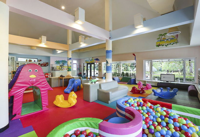 Pullman Khao Lak Katiliya Resort Villas