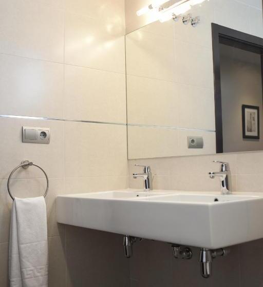 فندق Restaurante El Corte