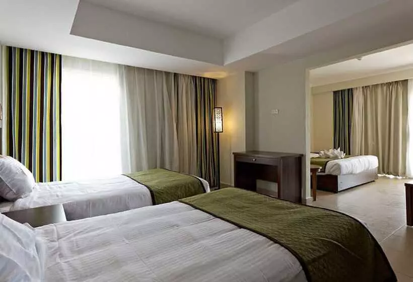 호텔 Royal Star Beach Resort