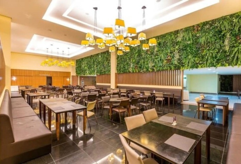 فندق Tauá Resort Caeté