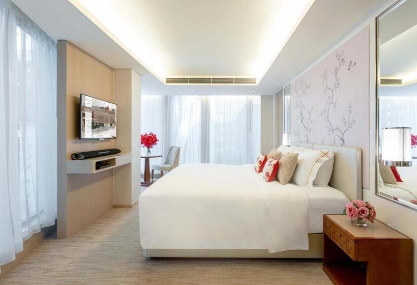 هتل The Pottinger Hong Kong