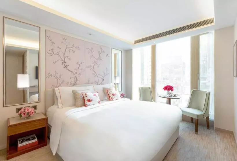 هتل The Pottinger Hong Kong