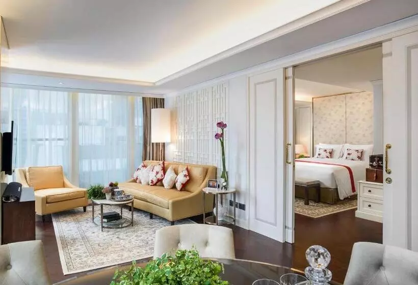 هتل The Pottinger Hong Kong