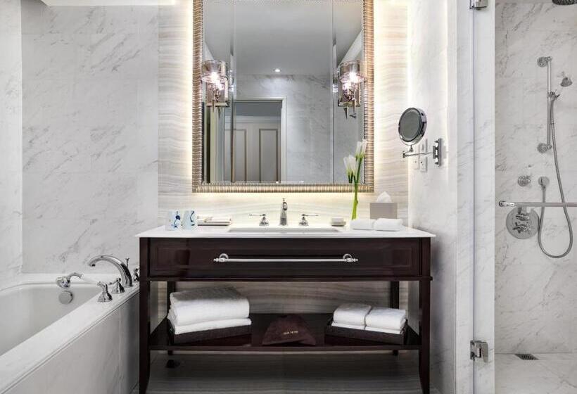 هتل The Pottinger Hong Kong