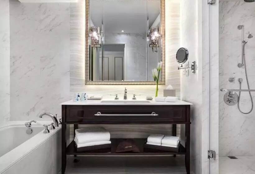 هتل The Pottinger Hong Kong