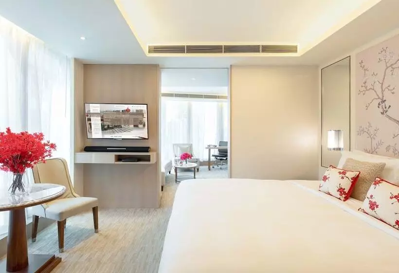 هتل The Pottinger Hong Kong