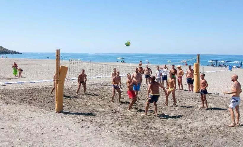 Отель Villaggio Holiday Beach