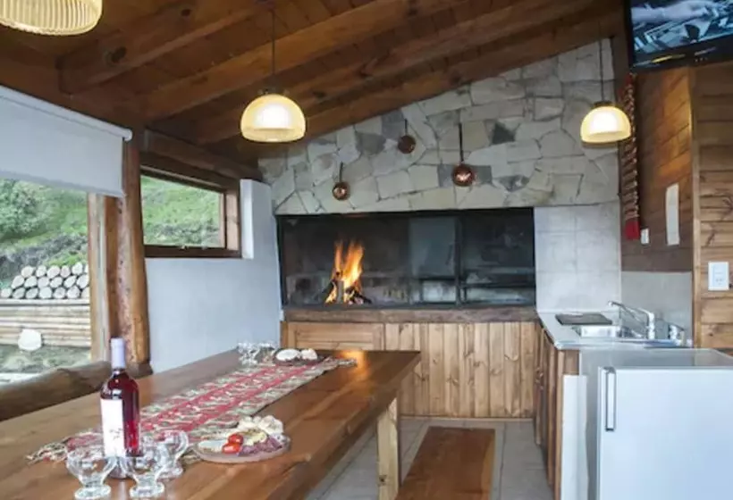 Pailahue Cabañas Lodge
