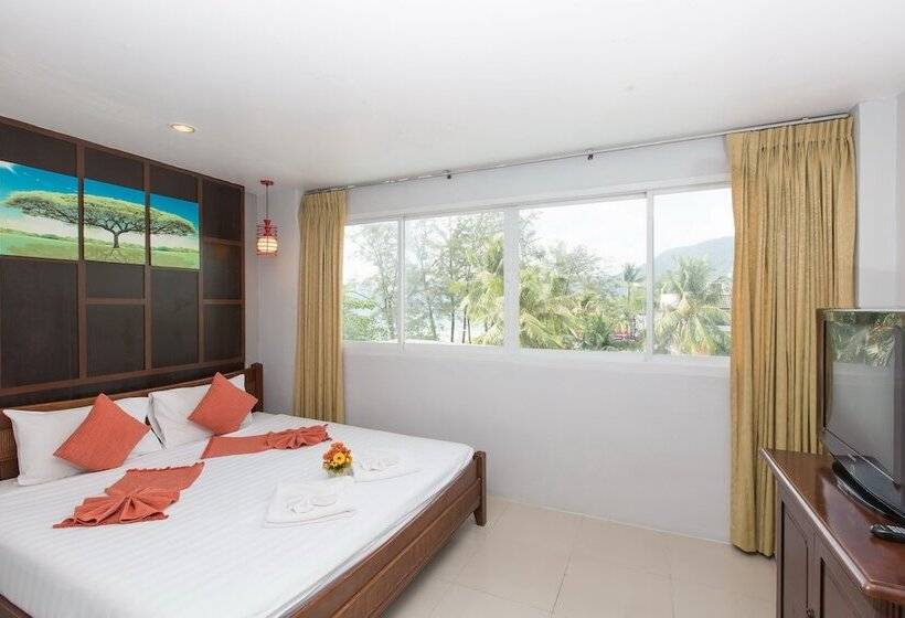 Time Out Hotel Beach Front