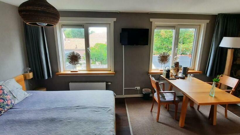 ベッドアンドブレックファースト Villa La Vida