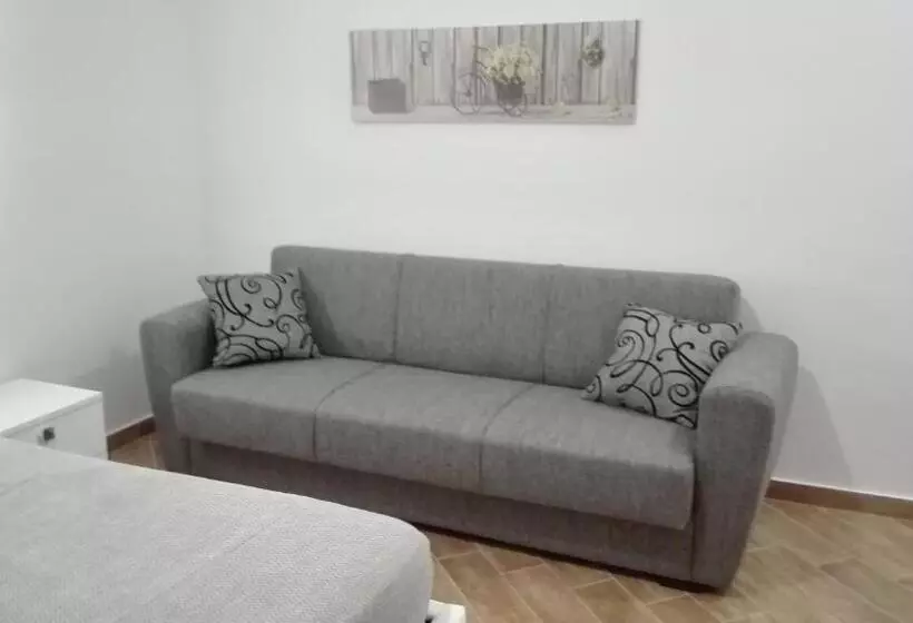 Aamiaismajoitus (B&B) Cavaliere Costa