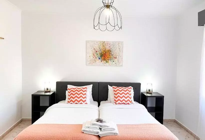 ベッドアンドブレックファースト Gardens Guest House