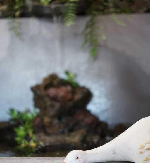 민박 Gardens Guest House