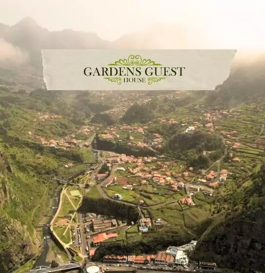 ベッドアンドブレックファースト Gardens Guest House