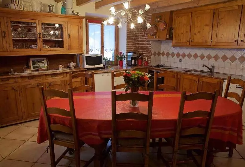 ベッドアンドブレックファースト La Ferme Du Mont Blanc