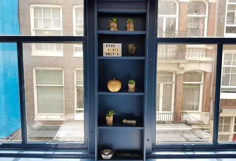 Aamiaismajoitus (B&B) Urban Vibes Guesthouse